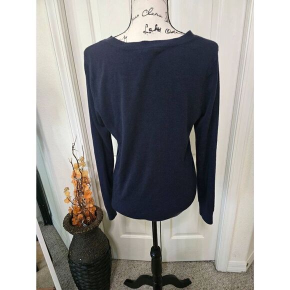 Croft & Barrow Navy Blue V Neck Sweater Size M - Picture 3 of 6